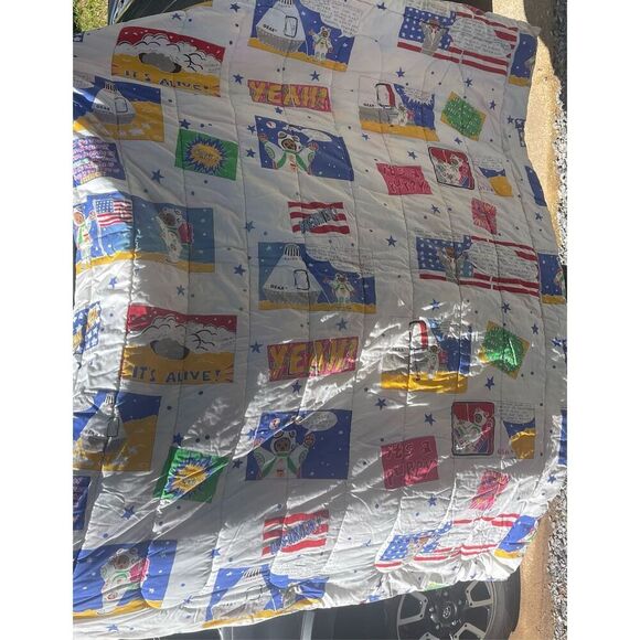 Astro Bears kids comforter Vtg Little Bear Astronauts Space Puppy USA Flags Twin - Picture 15 of 16